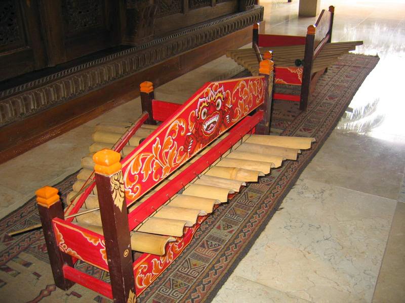 alat musik Tradisional Bali rindik alat musik Tradisional Bali rindik