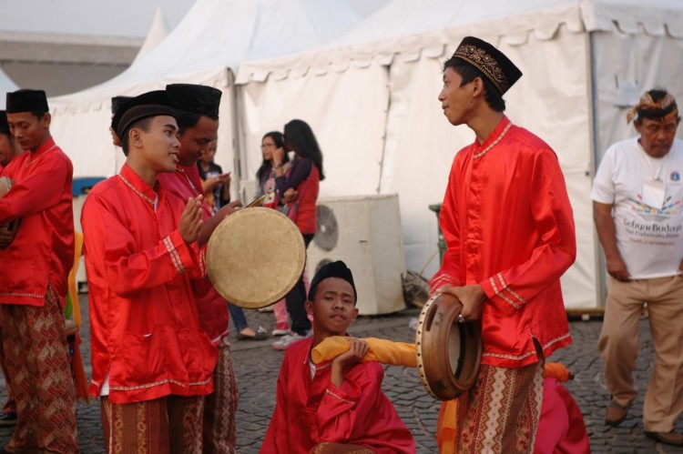 Celana Batik Pakaian Adat Betawi