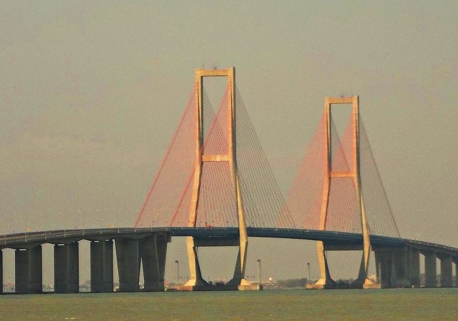 11 Foto dan Gambar Jembatan Indah di Dunia - Satu Jam