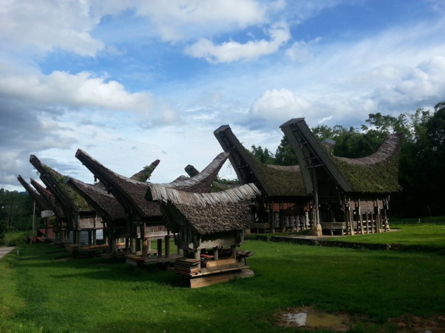 Mengenal Lebih Dekat Rumah Adat Sulawesi Selatan - Satu Jam
